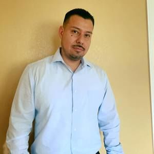 Meet your Posher, Omar